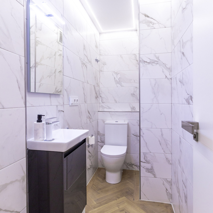 Baño Baño en reforma integral 27.974 76